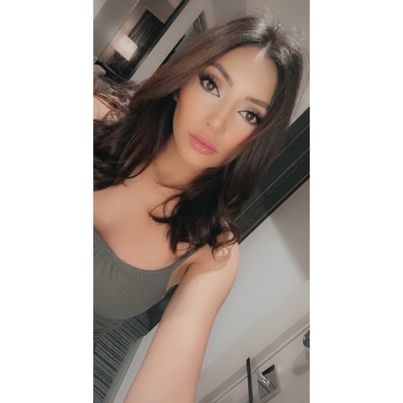 Meet your Posher, Kryztal - Picture 1 of 1